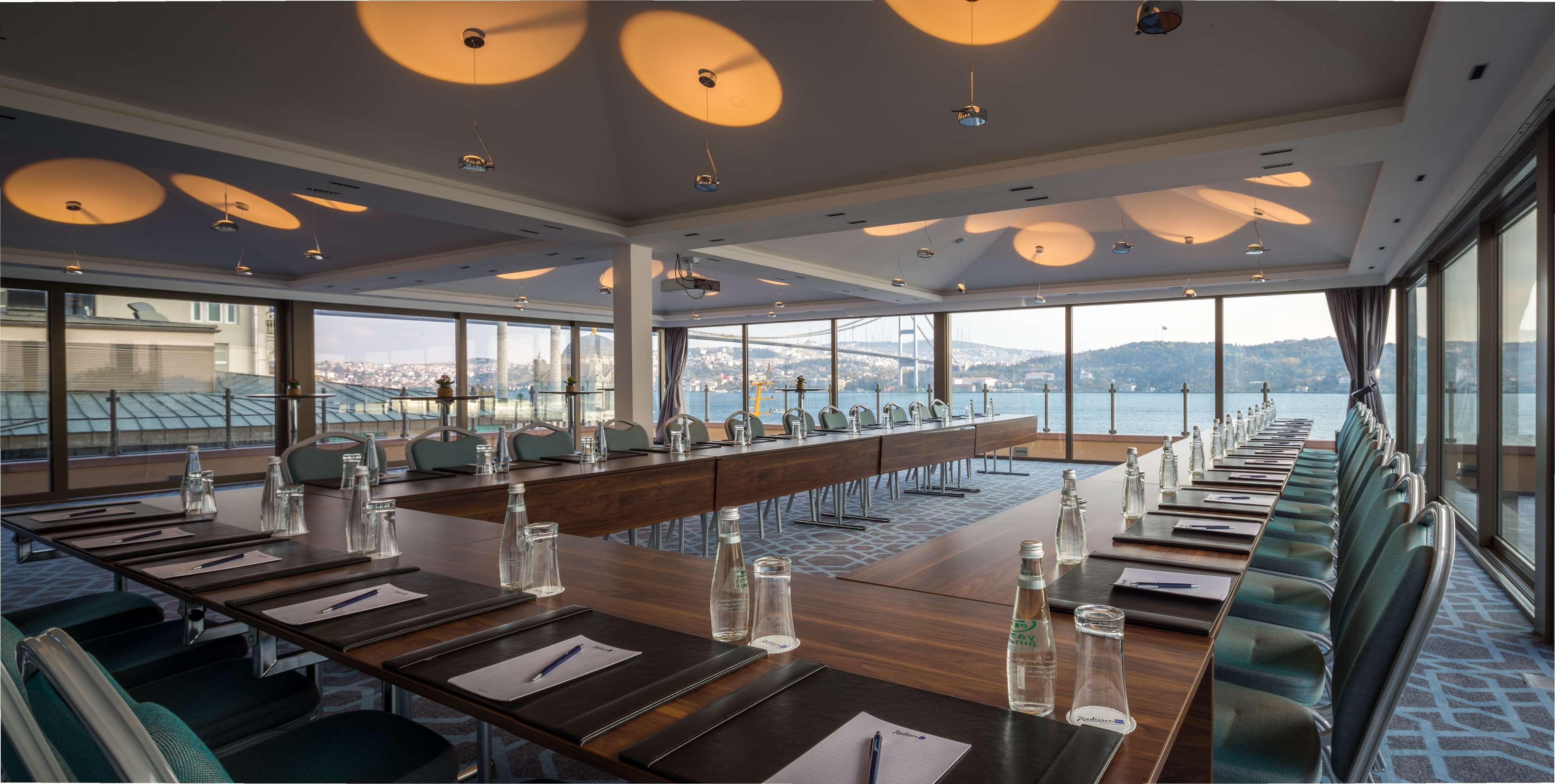 Radisson Blu Bosphorus Hotel Estambul Exterior foto The Westin Athens